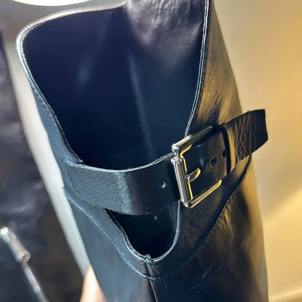 Donald J Pliner Black Leather Knee-High Boots woman’s 9:5 (s22)